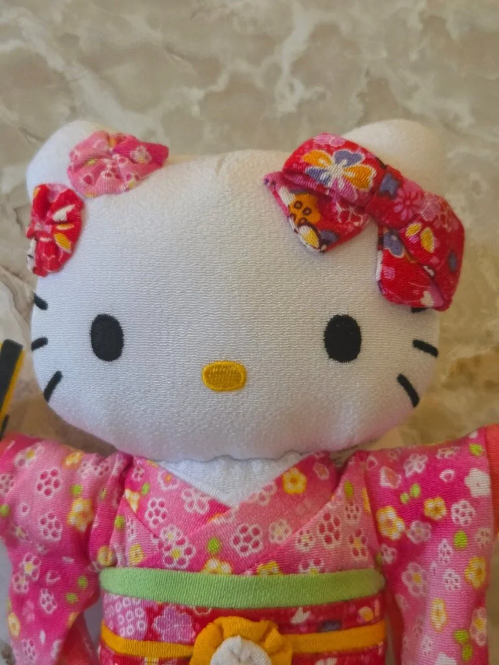 Sanrio Japan Hello Kitty Traditional Chirimen Pink Kimono Collectors Doll
